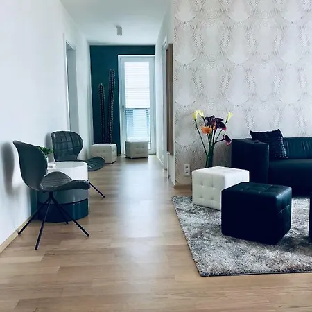 Apartment 7th Heaven *